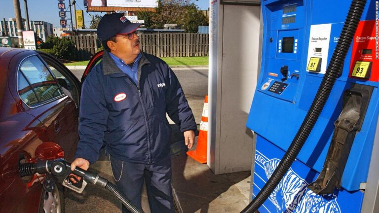 Gas Station Attendant Jobs in Canada With Free Visa Sponsorship | Eligibility + Application